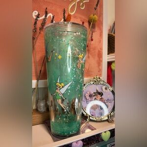 Lava tumblr cup 26oz